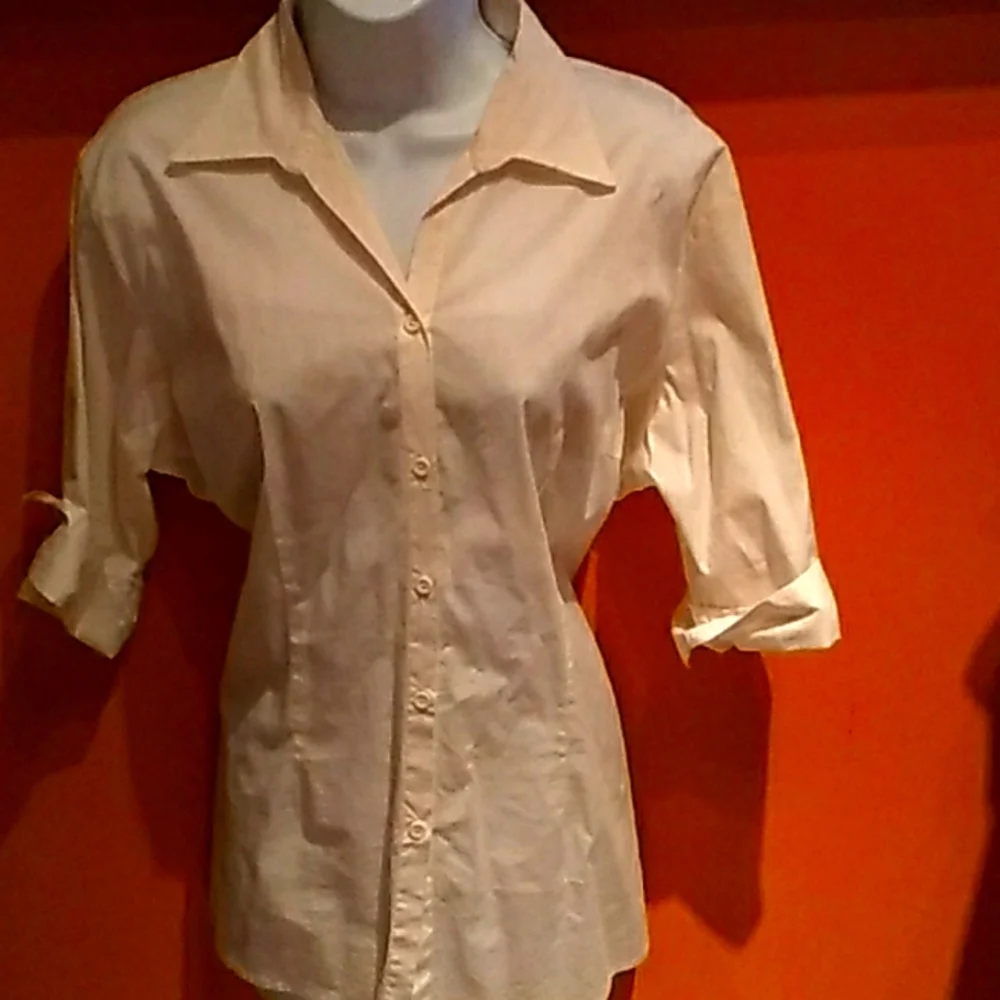 Blouse - Picture 1 of 1